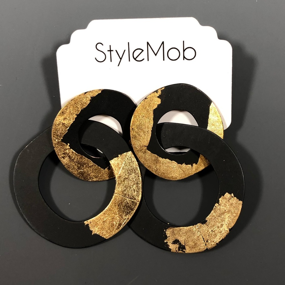 New! Artsy 3” earrings.